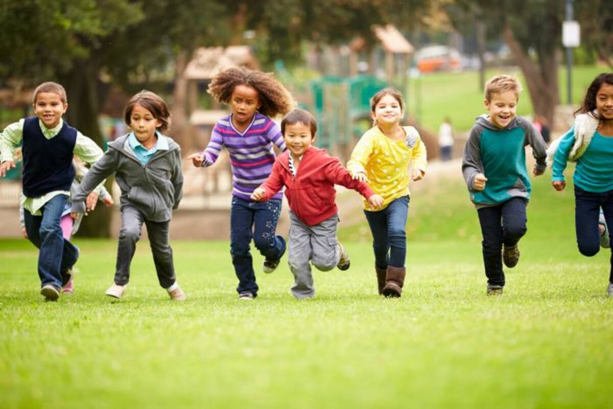 Estudios científicos demuestran relación directa entre actividad física y rendimiento escolar en niños. 123rf