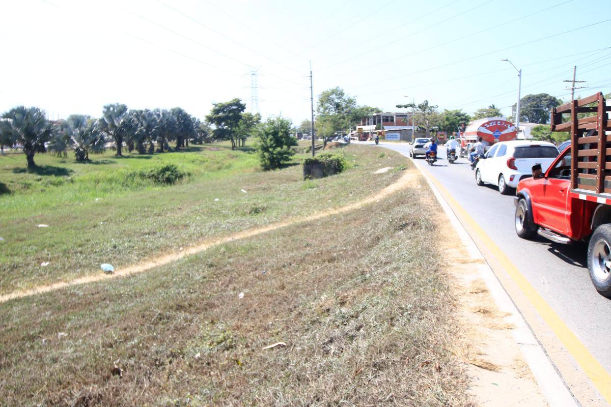 Proponen la construcción de un parque lineal en la entrada de El Pozón