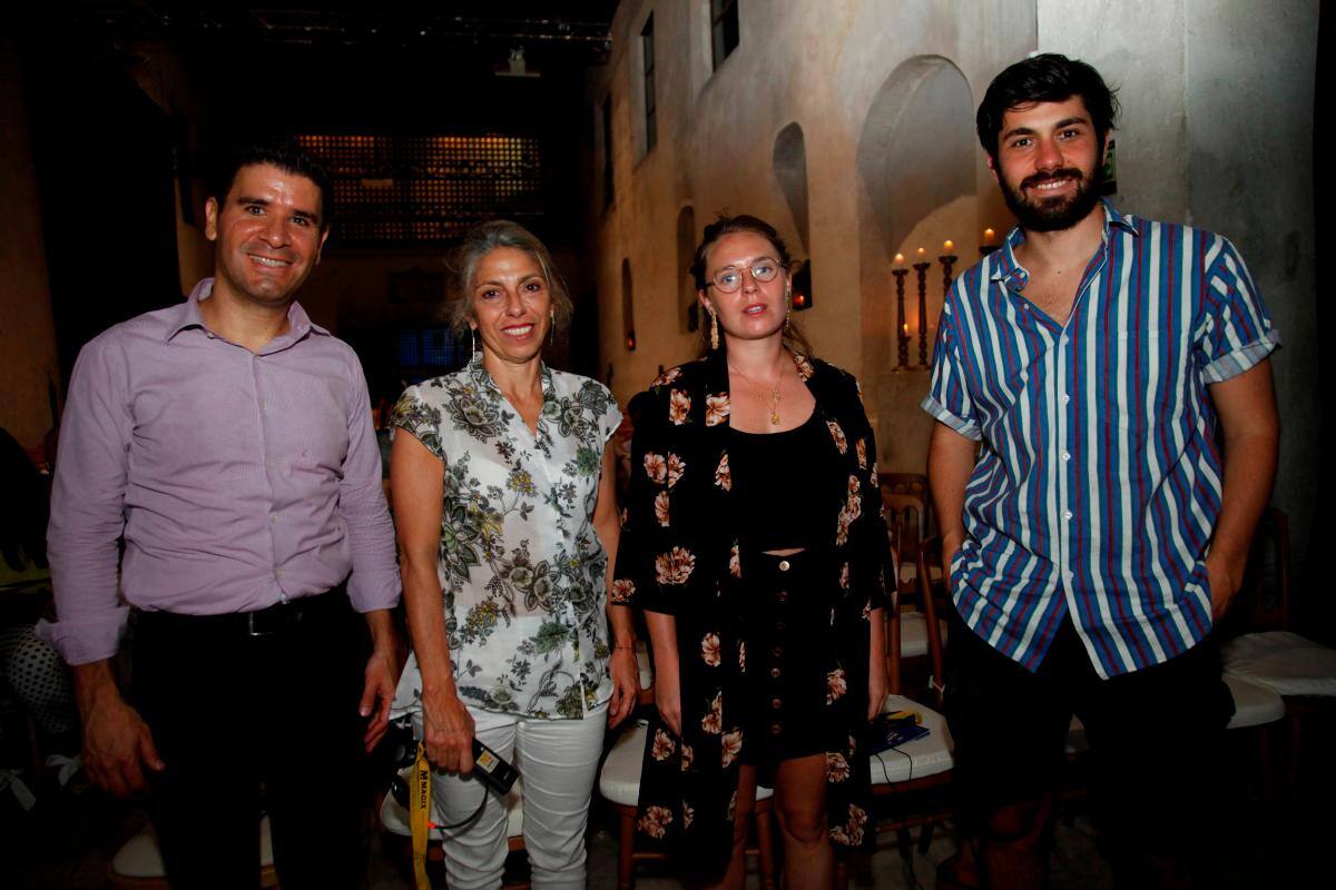 Javier Pimienta, Laura Lombardi, Julie Depres y Andrés Lombardi.