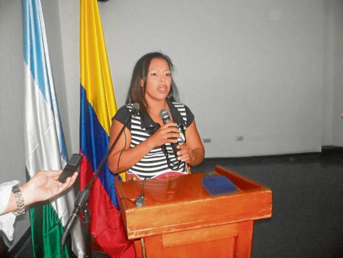 La deportista estaba feliz durante el homenaje en su honor en el Centro de Convenciones.