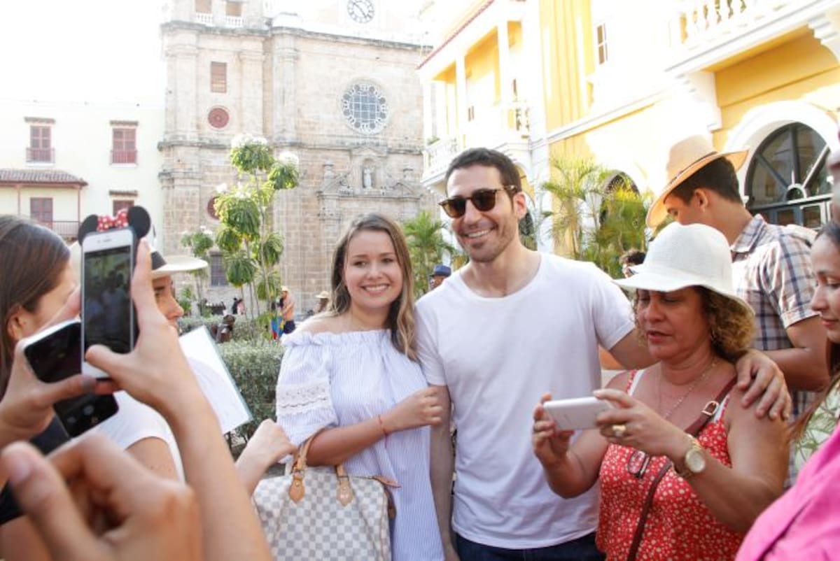 Treinta de enero llegó la producción de la serie a Cartagena. También arribaron los actores Miguel Ángel Silvestre -foto- y Pedro Pascal, que es chileno. MARUJA PARRA