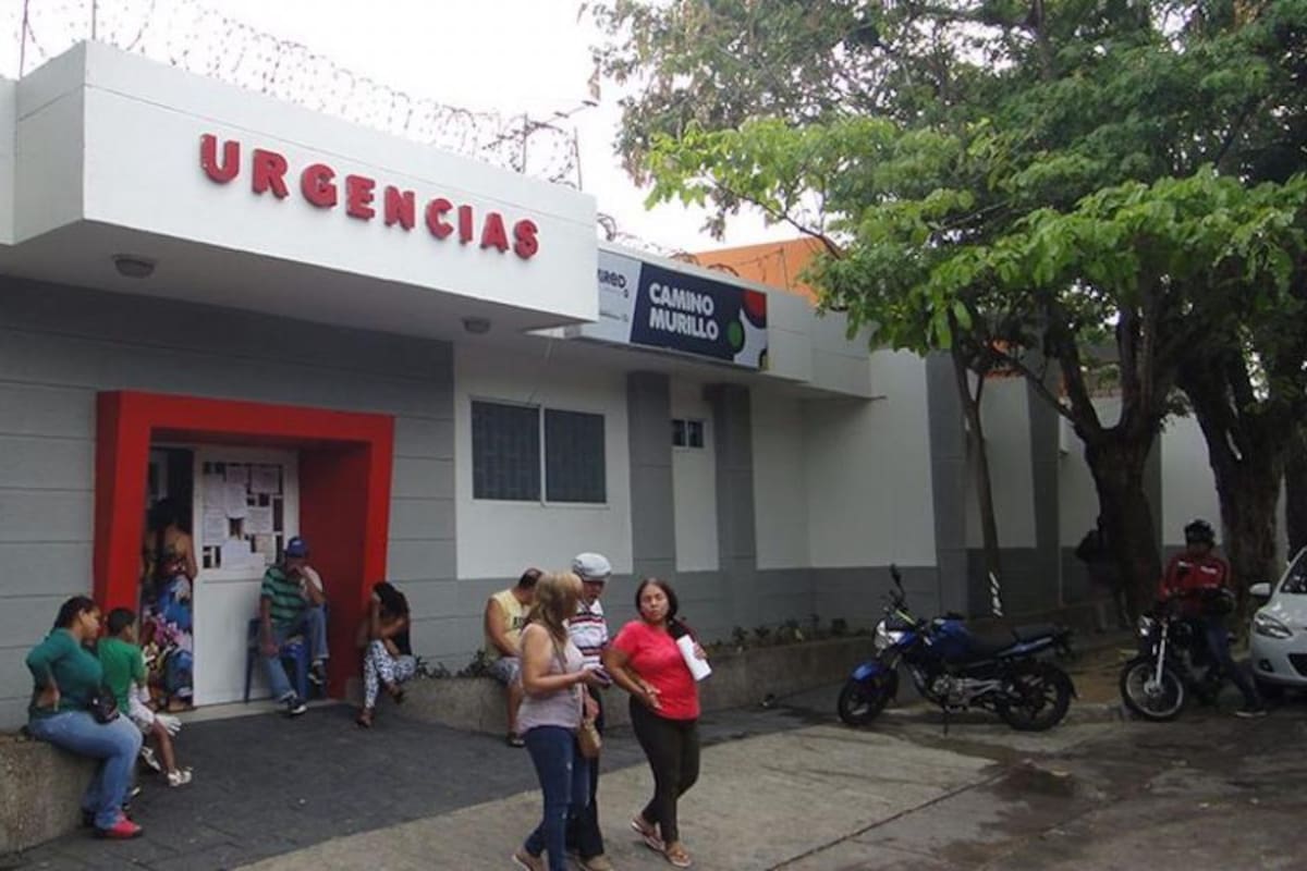 Menor de edad muere al recibir bala pérdida mientras se bañaba bajo la lluvia