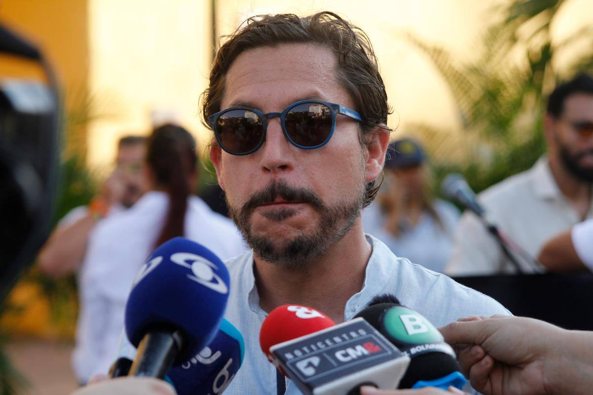 “No tengo ningún negocio”: Alejandro Riaño se defiende de críticas
