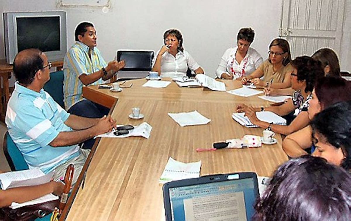 Los miembros del Comité reunidos en el ICBF. CORTESÍA/