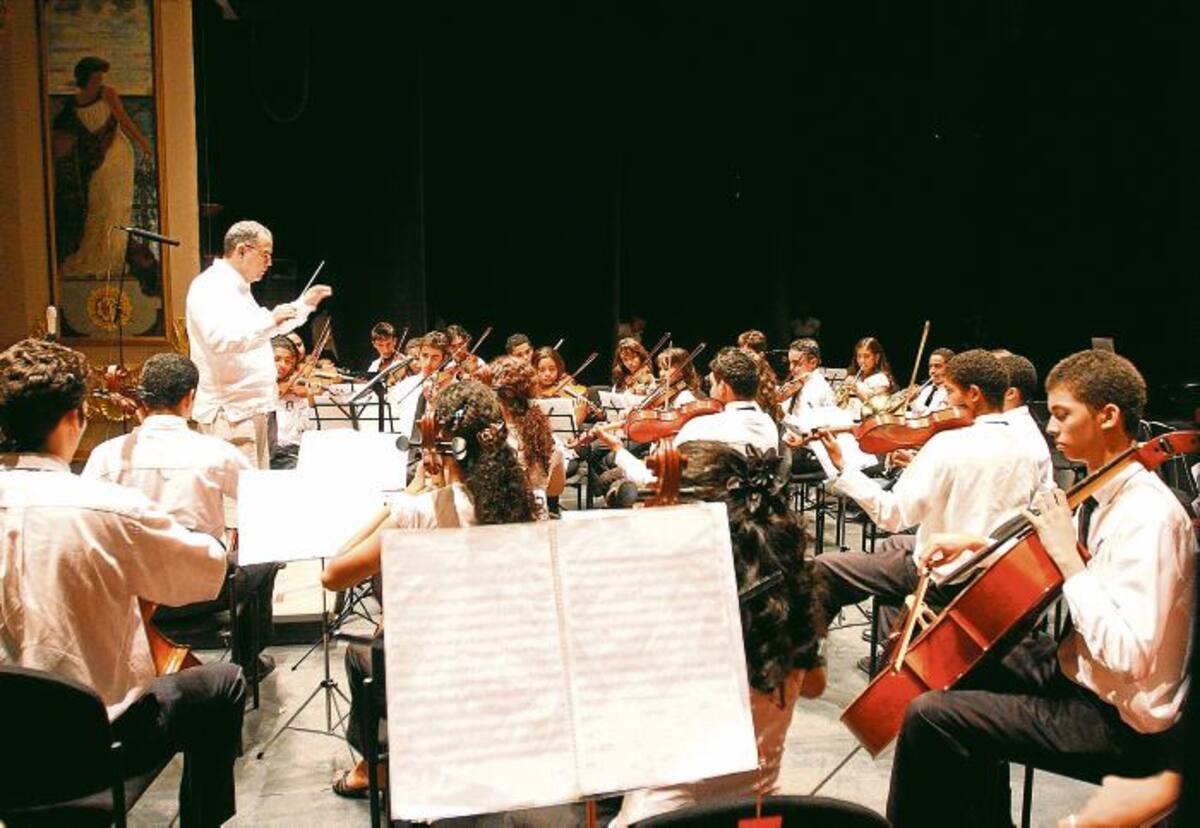 Comfenalco inaugura su Escuela de Música. ARCHIVO