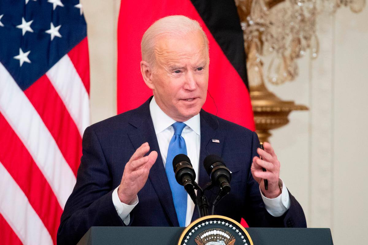 Biden avisa a Putin que contempla escenarios al margen de la diplomacia