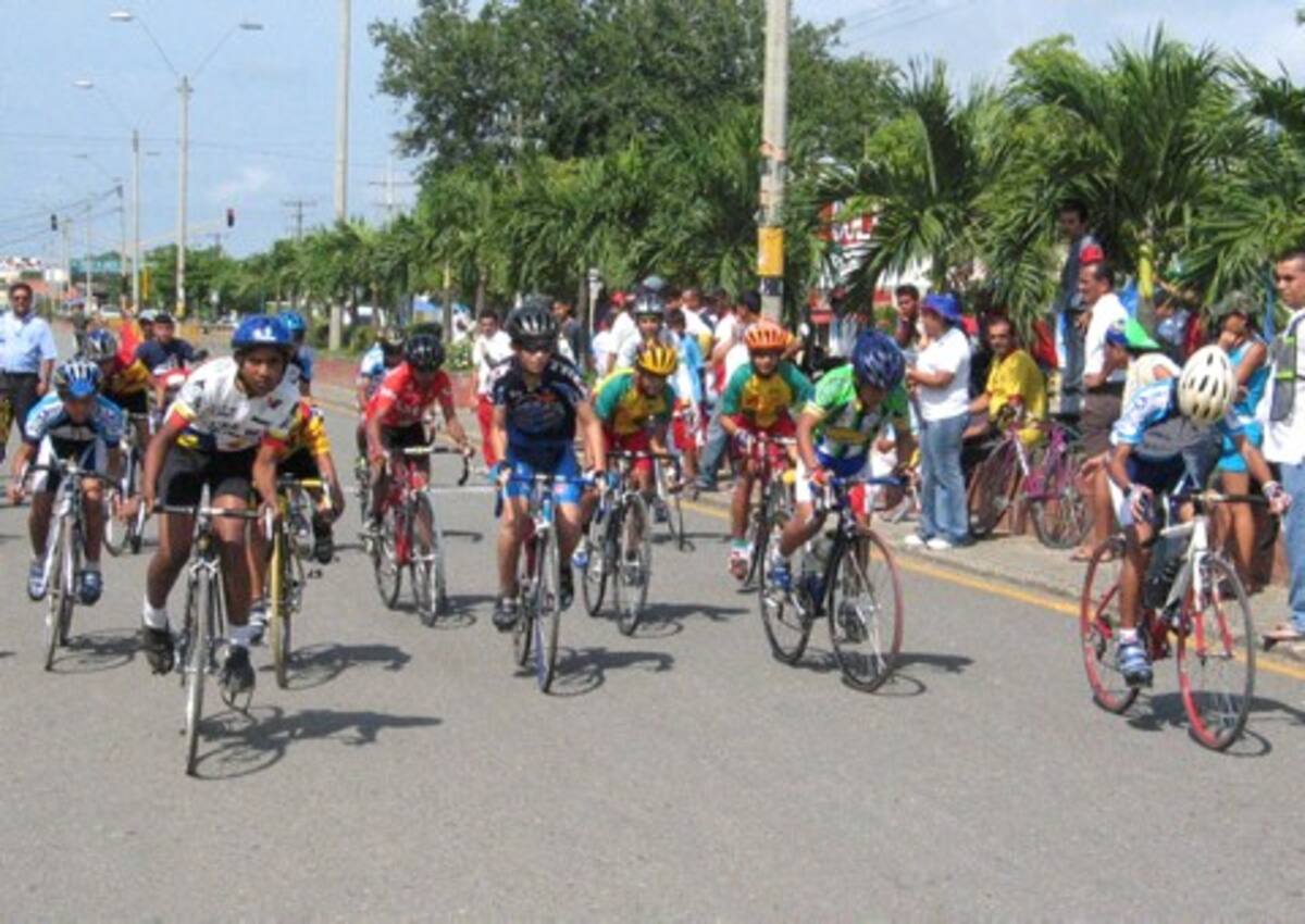 Los infantes de Córdoba antes de afrontar el Clásico de Ciclismo del periódico El Mundo de Medellín en el fin de semana participaron en varios eventos de la Liga cordobesa de este deporte.