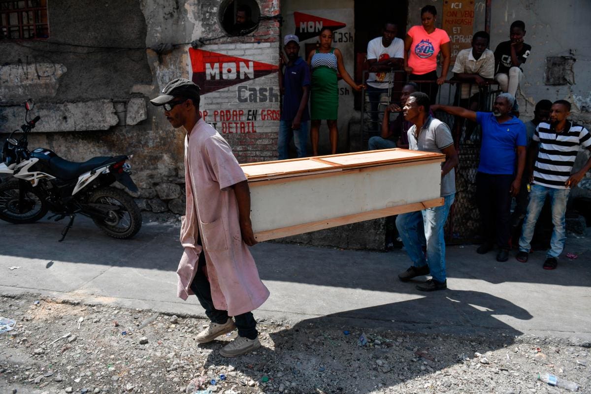 Al menos siete muertos aparecen en las calles de Petion-ville, en Haití