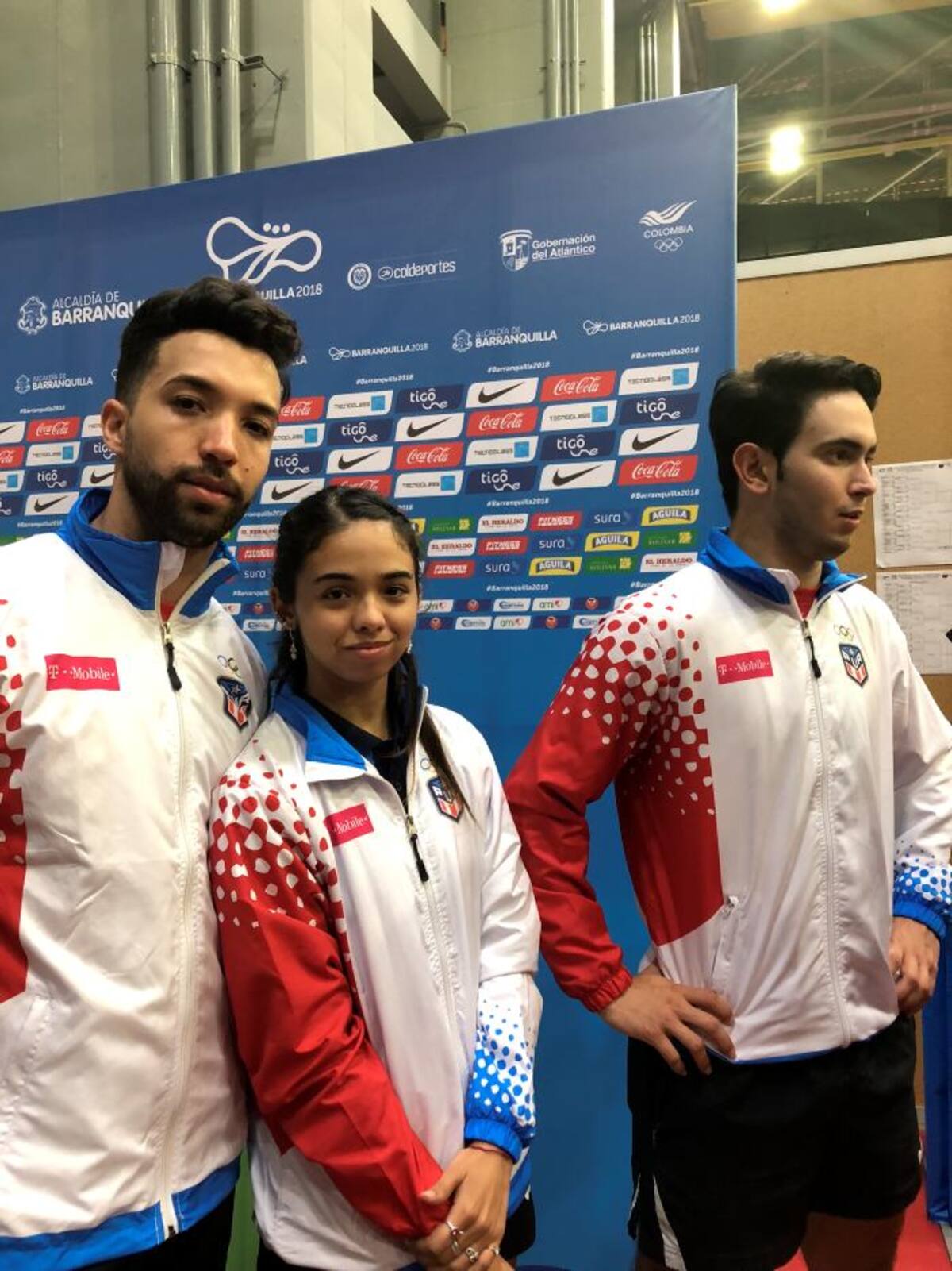 El equipo conformado Brian Afanador y Adriana Díaz se impuso 3/2 al Integrado por Daniel González y Melanie Día, en partido disputado en el Centro de Eventos Puerta de Oro. Cortesía