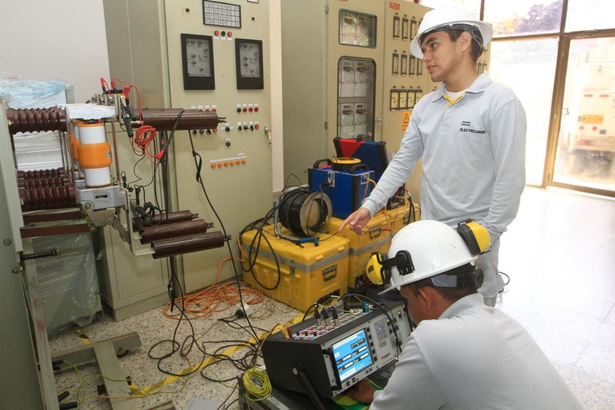 Trabajos de mantenimiento e inversiones desarrollará la empresa Electricaribe, en las redes y el sistema de energía para la Costa Caribe, independiente de que haya subasta.