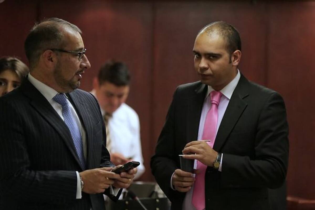 Exvicepresidente de Planeación de Cemex, Edgar Ramírez Martínez, y el exvicepresidente jurídico de esa compañía, Camilo González Téllez. Colprensa