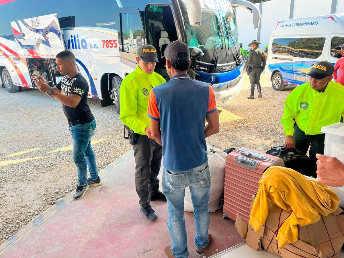 Uniformados de la Policía de Bolívar, en despliegue de los operativos.