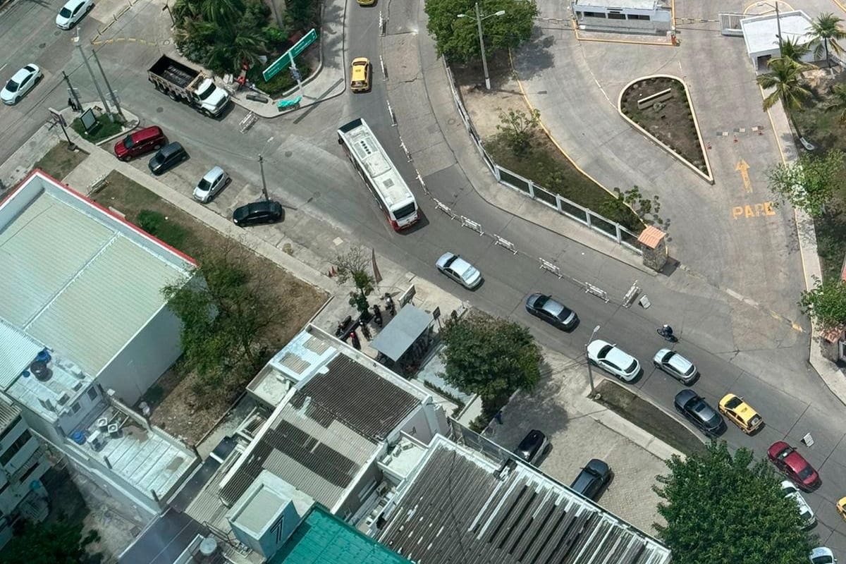 Empiezan reparaciones en la avenida San Martín, en la salida de Bocagrande