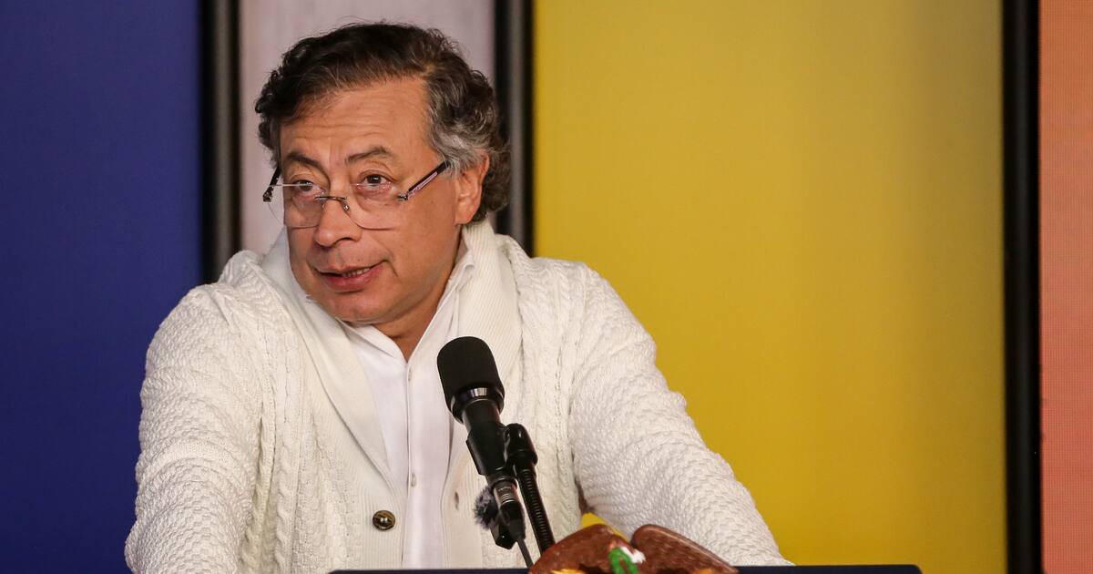 ¿Aumentará la informalidad? Petro responde al debate sobre el salario mínimo
