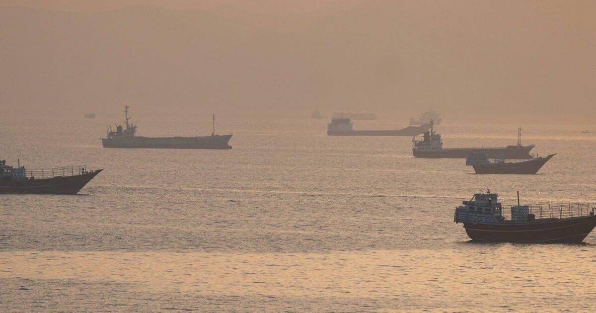 Crisis en Ormuz: Irán anuncia cierre total de la ruta petrolera