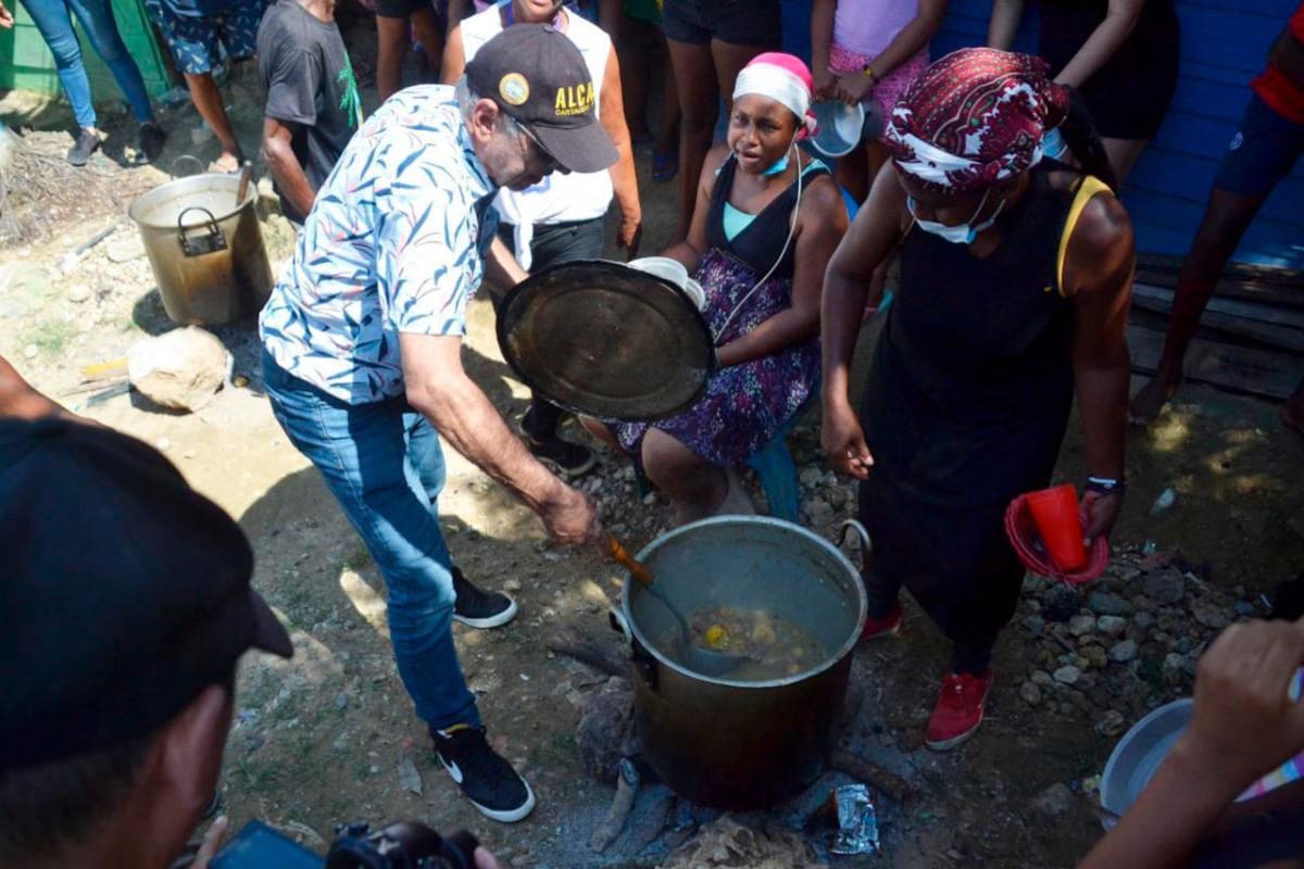 Alcaldía visitó olla comunitaria del PES-Pedro Romero en Cerro de La Popa