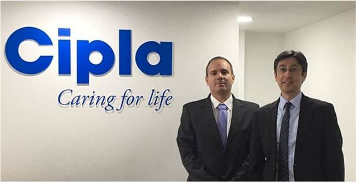 Andrés Ramírez, gerente comercial en Colombia y Anant Atal, gerente para América Latina. Colprensa