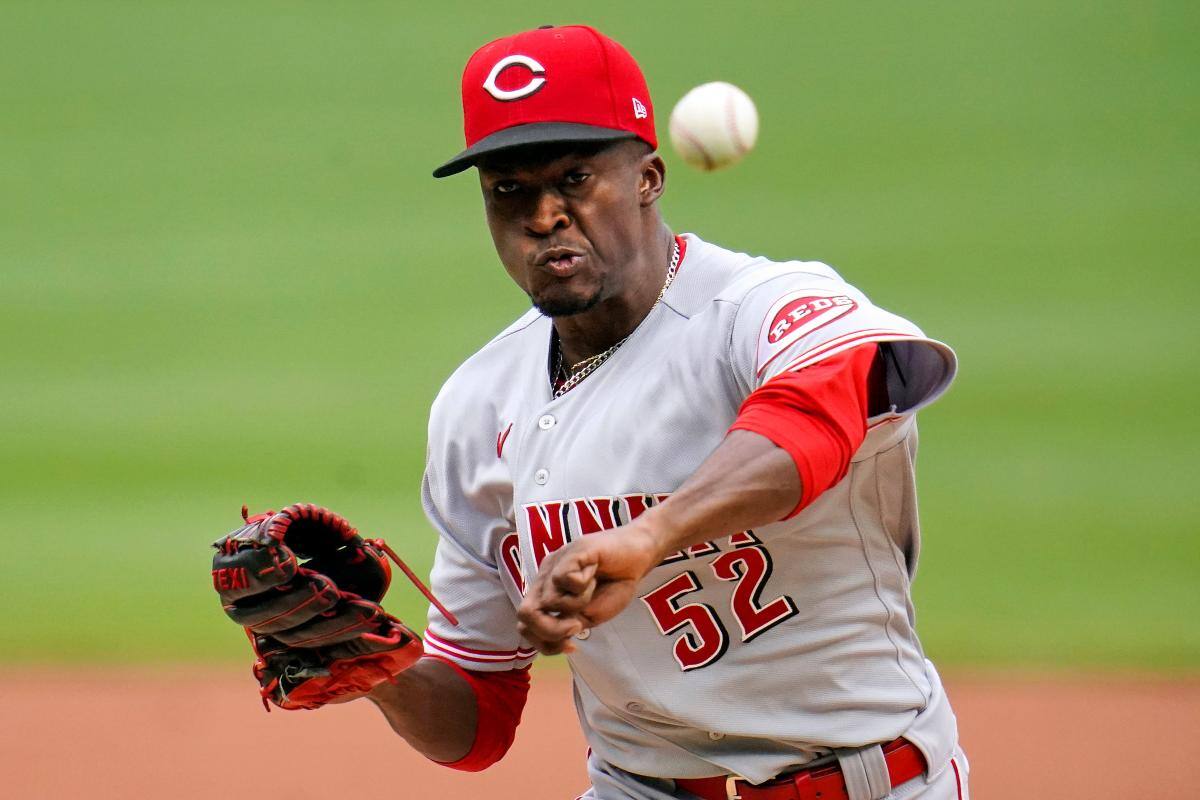 Reiver Sanmartín gana su segundo juego en Grandes Ligas