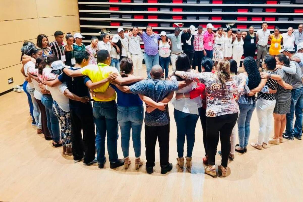Excombatientes y líderes reciben formación como gestores de Paz