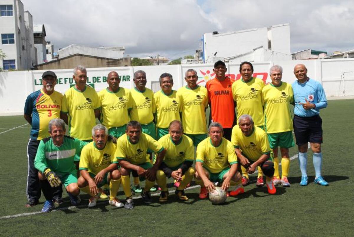 Selección Bolívar Plus 65, campeona de Torneo Nacional de Fútbol. Óscar Díaz//El Universal