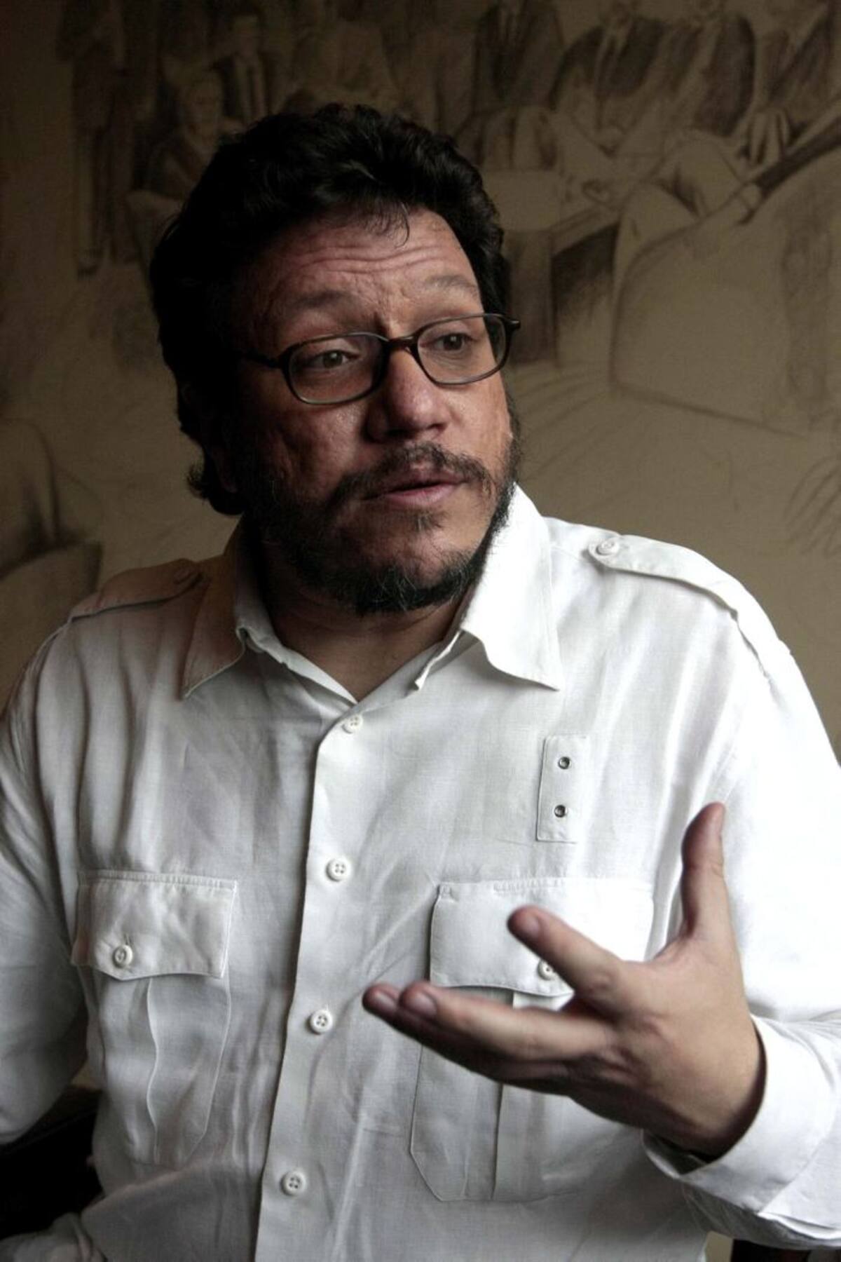 Santiago Gamboa y su nueva novela "Volver al oscuro valle". colprensa