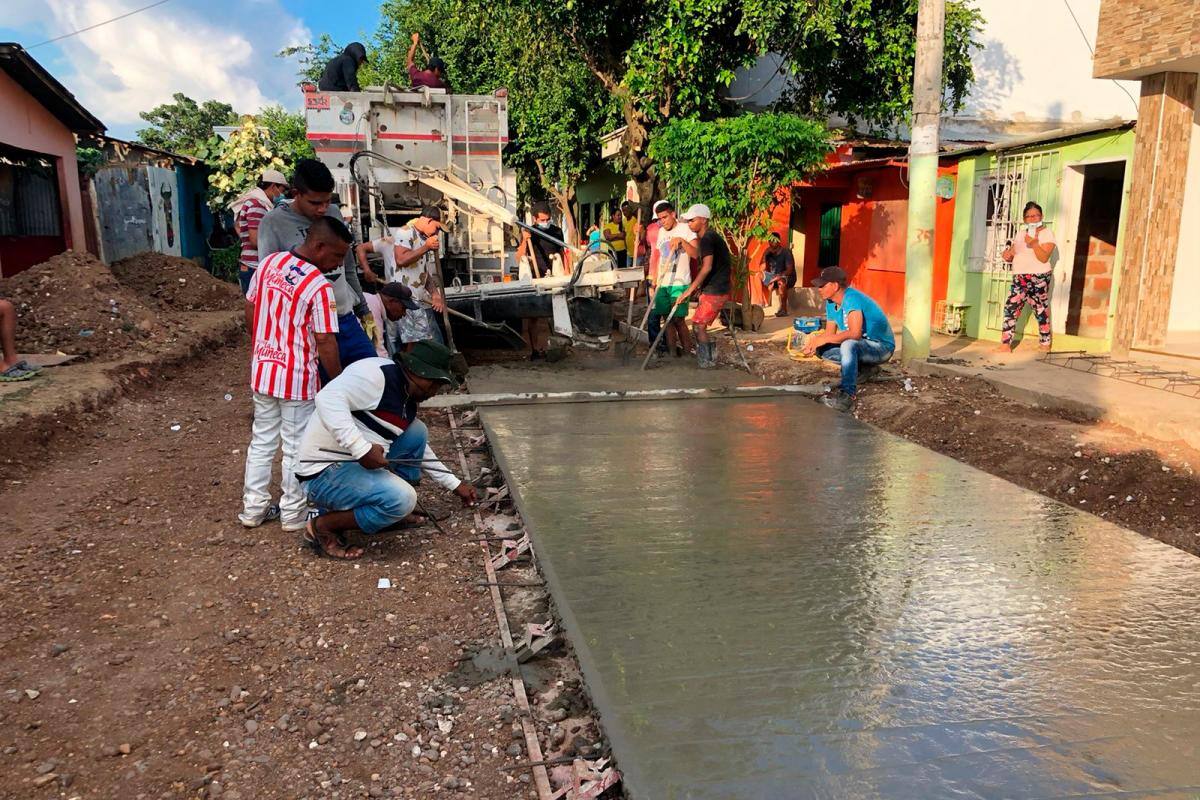 En El Carmen de Bolívar le cambian “la cara” a las vías
