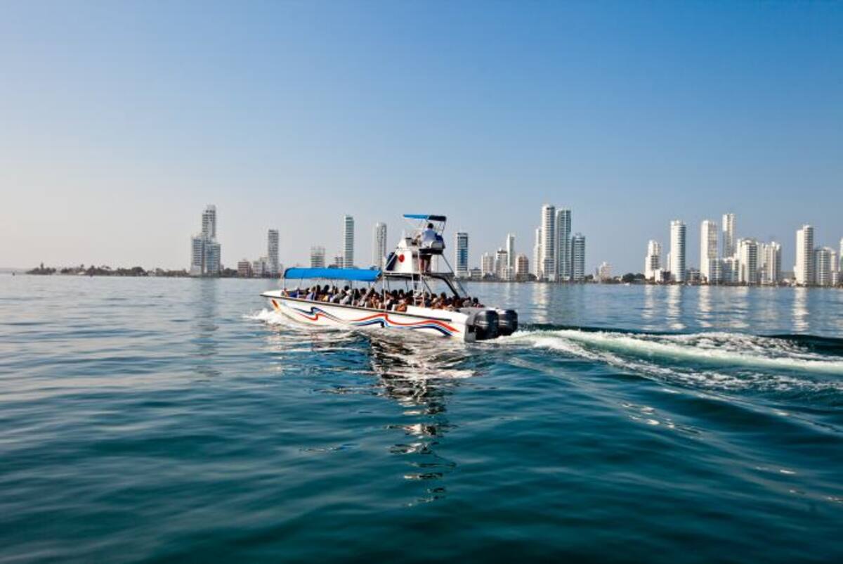 El montaje de una marina en Castillogrande ha generado reacciones en la comunidad, pues varios vecinos consideran que no es viable para el barrio, el desarrollo del proyecto. FERNANDO PARRA - EL UNIVERSAL