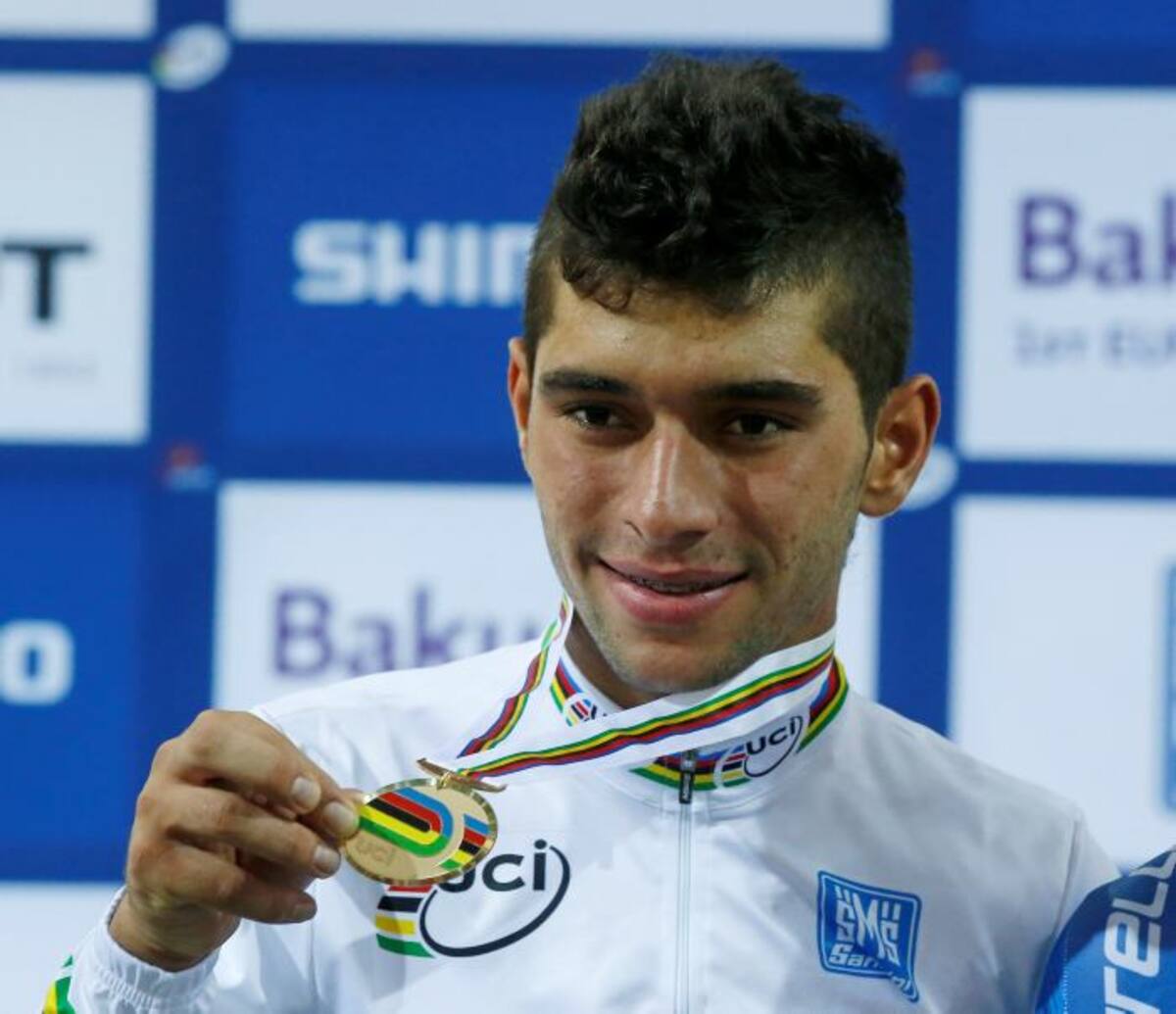 Fernando Gaviria le dedicó su título mundial a Fabián Puerta. AP Michel Euler