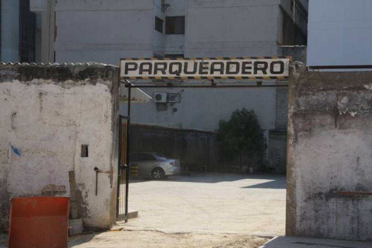 De acuerdo con las consultas hechas por El Universal, la tarea de establecer un método de regulación de tarifas de parqueaderos corresponde al Concejo de Cartagena. ALVARO CÁRCAMO OYAGA - EL UNIVERSAL
