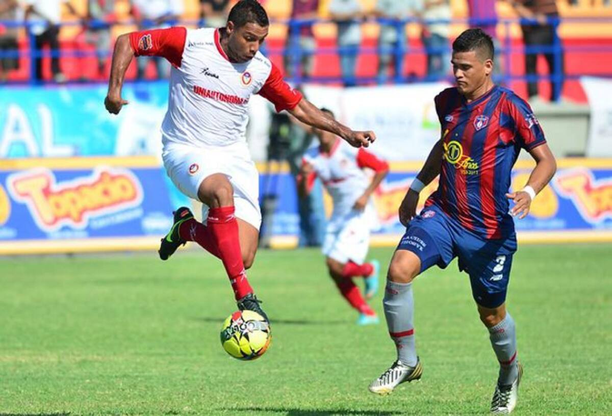 Unión Magdalena venció 2-1 a Uniautónoma en el estadio Francisco Serrano Soto de Riohacha. Colprensa