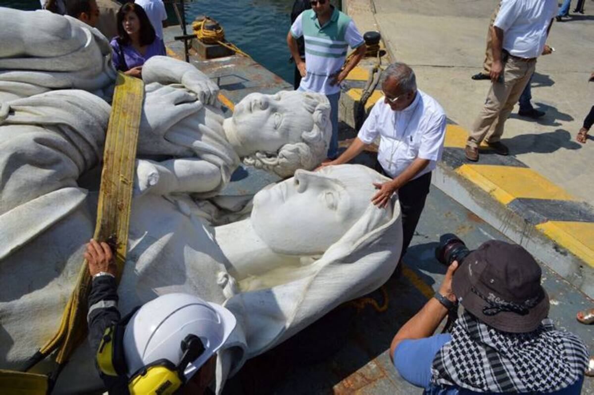 La Virgen del Carmen, la patrona de los conductores y navegantes, es una escultura que pesa más de 35 toneladas. Cortesía