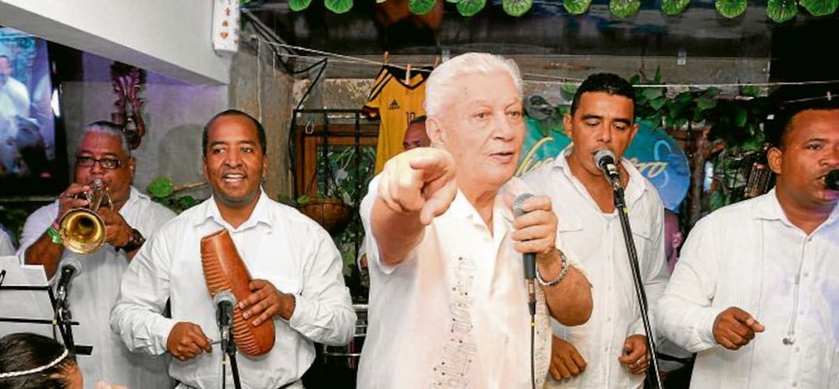 La voz y la sencillez de Adalberto Santiago cautivaron a sus fanáticos en el histórico concierto de la estrella de la Fania. Cortesía Antonio Alcalá