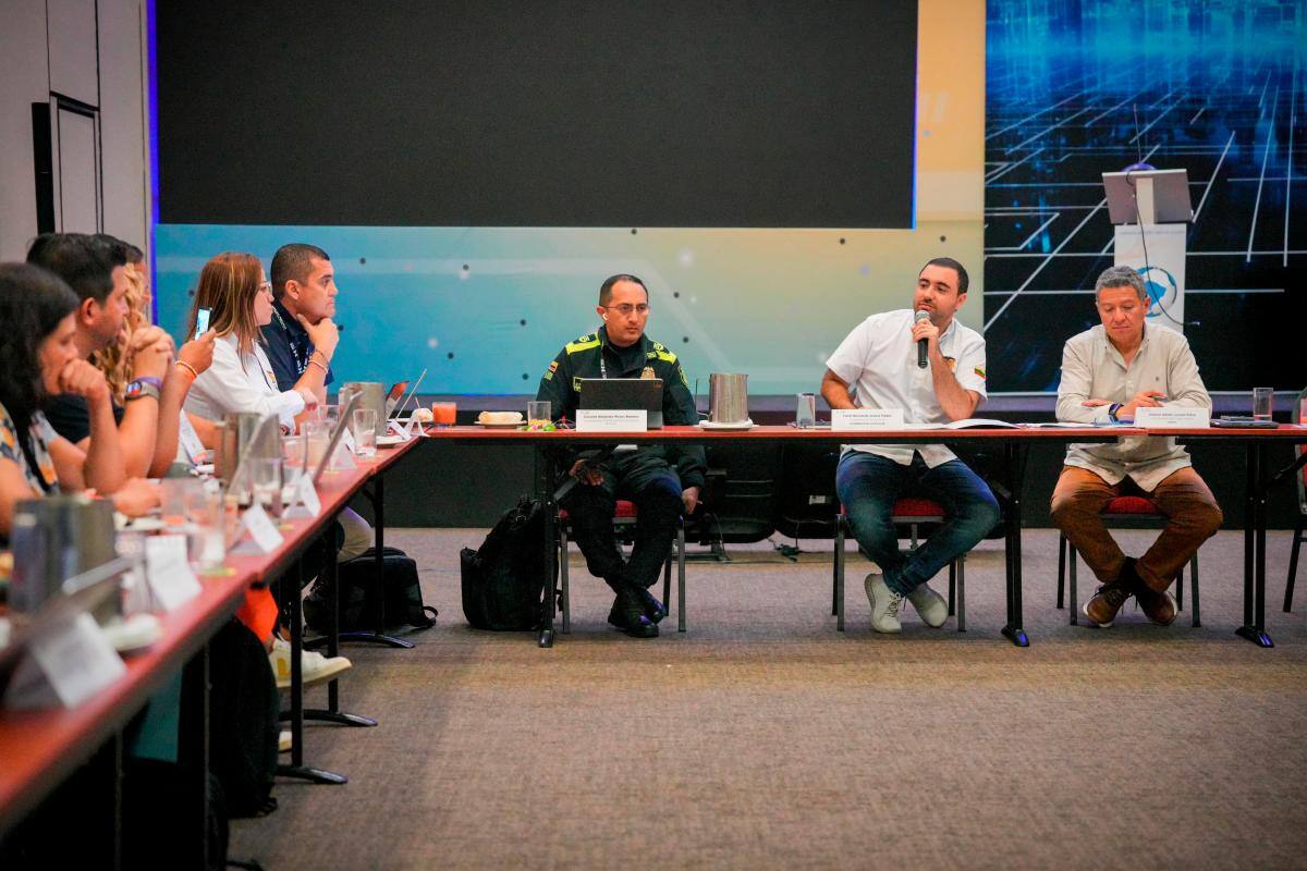 Gobernación garantiza mejoras en conectividad de Bolívar con apoyo de MinTic