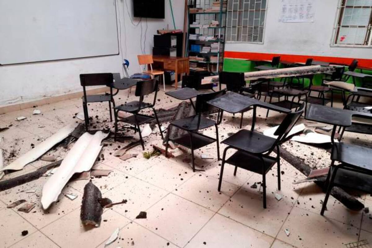 En imágenes: casas caídas y edificaciones agrietadas tras fuerte temblor