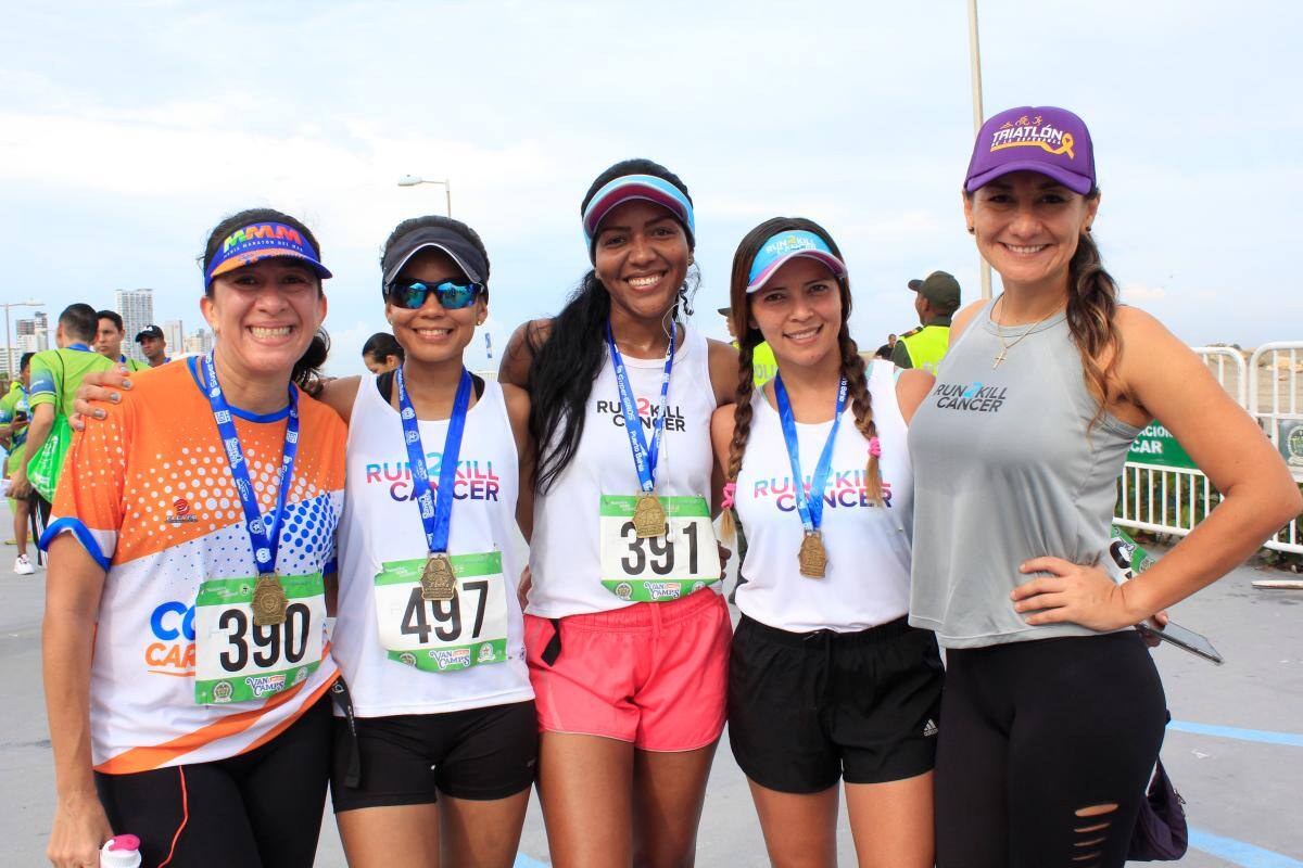 Evelyn Majul, Patricia Mendoza, Jeydis Banquez, Claudia Torres y Judy González.