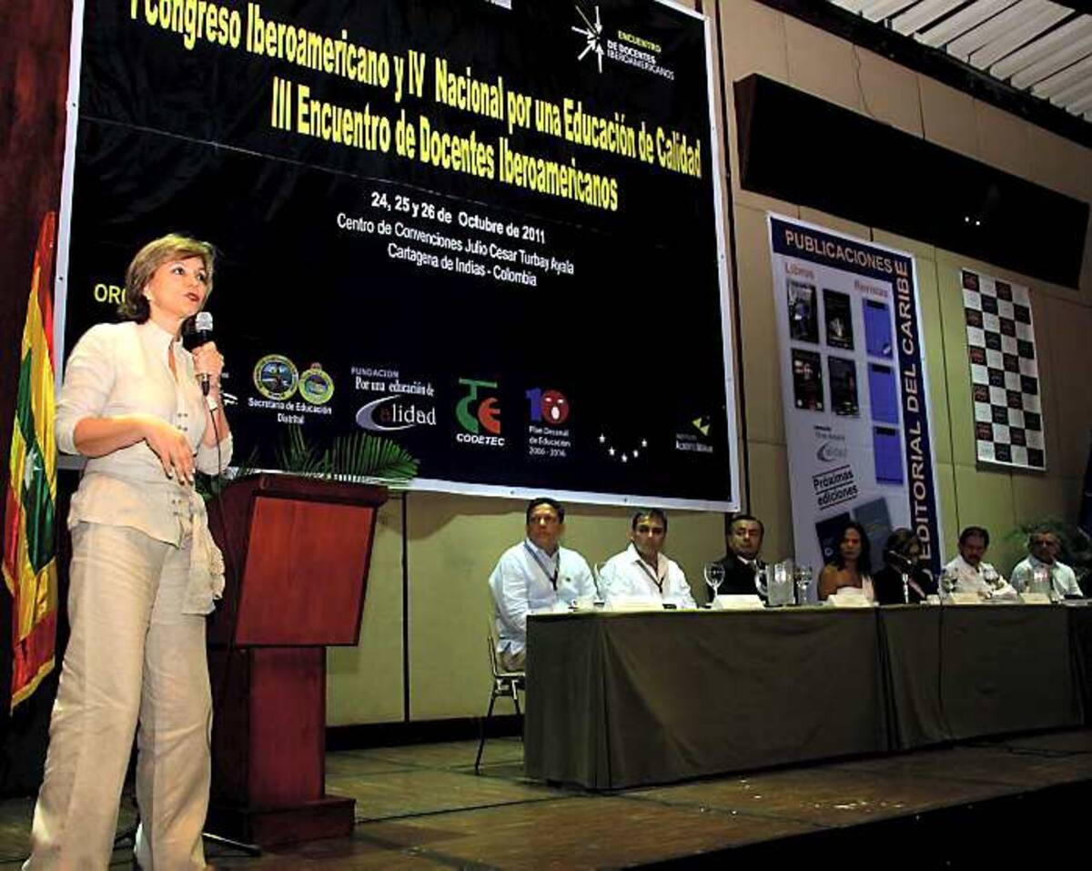 La ministra de Educación Nacional, María Fernanda Campo, señaló que a 2014 la calidad en educación en el país debe haber mejorado siquiera en un 25%. Maruja Parra/El Universal