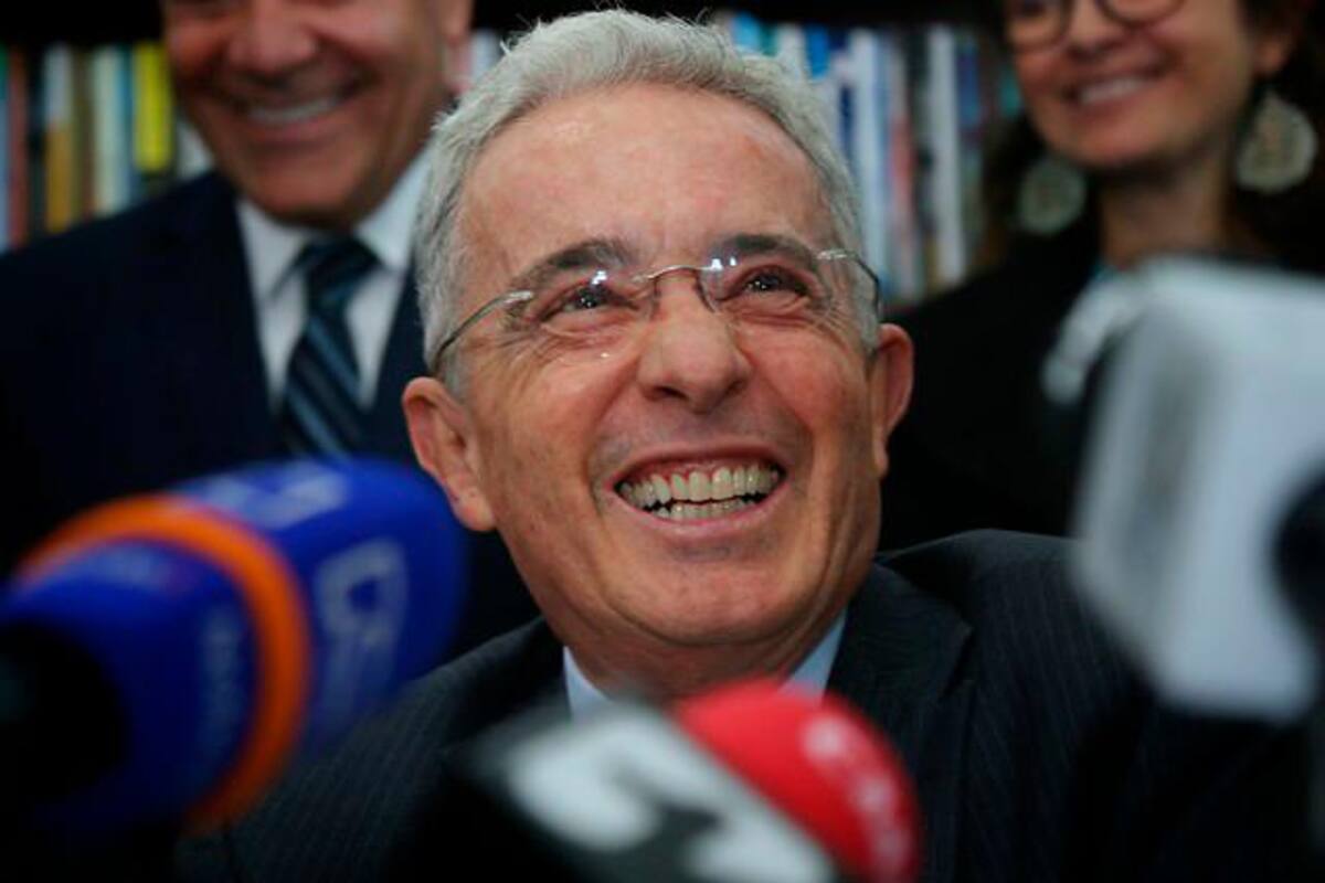 Corte niega tutela clave en el caso Uribe: expresidente seguirá imputado