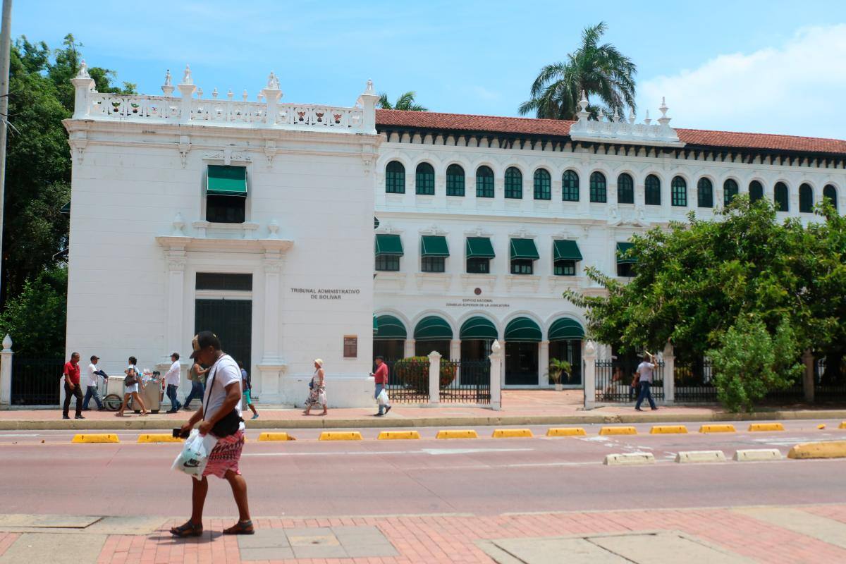 Tribunal Superior del Distrito se declara en emergencia