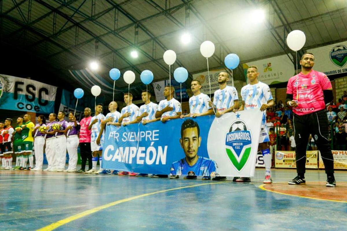 Visionarios ganó a Tiburones y dedicó primera victoria a “Pichu” Martínez