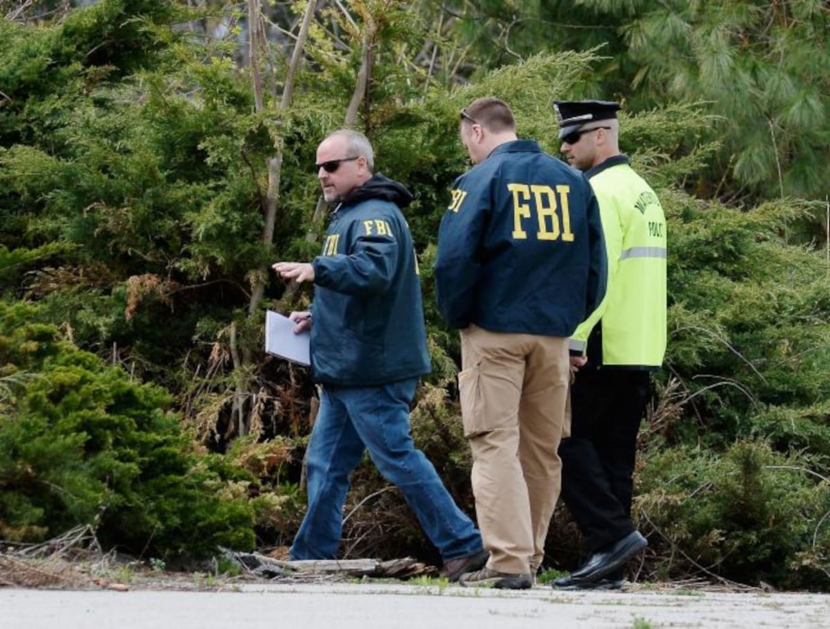Los legisladores están preguntándose cómo rastreó el gobierno los pasos de Tamerlan Tsarnaev. El FBI viajó a Daguestán para interrogar a los padres de sospechosos de atentado de Boston. AFP KEVORK DJANSEZIAN
