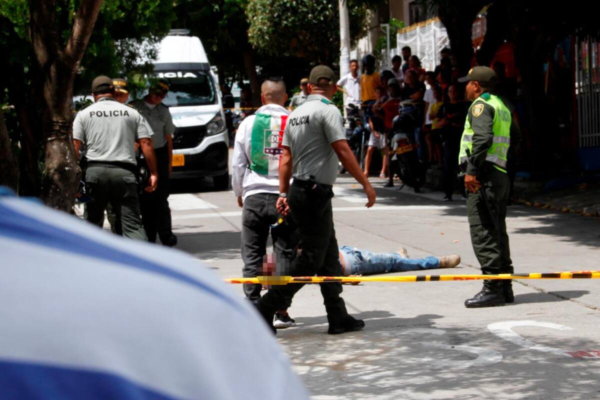 Muerto en Los Corales: “Se le cayó la pistola y la víctima le disparó”