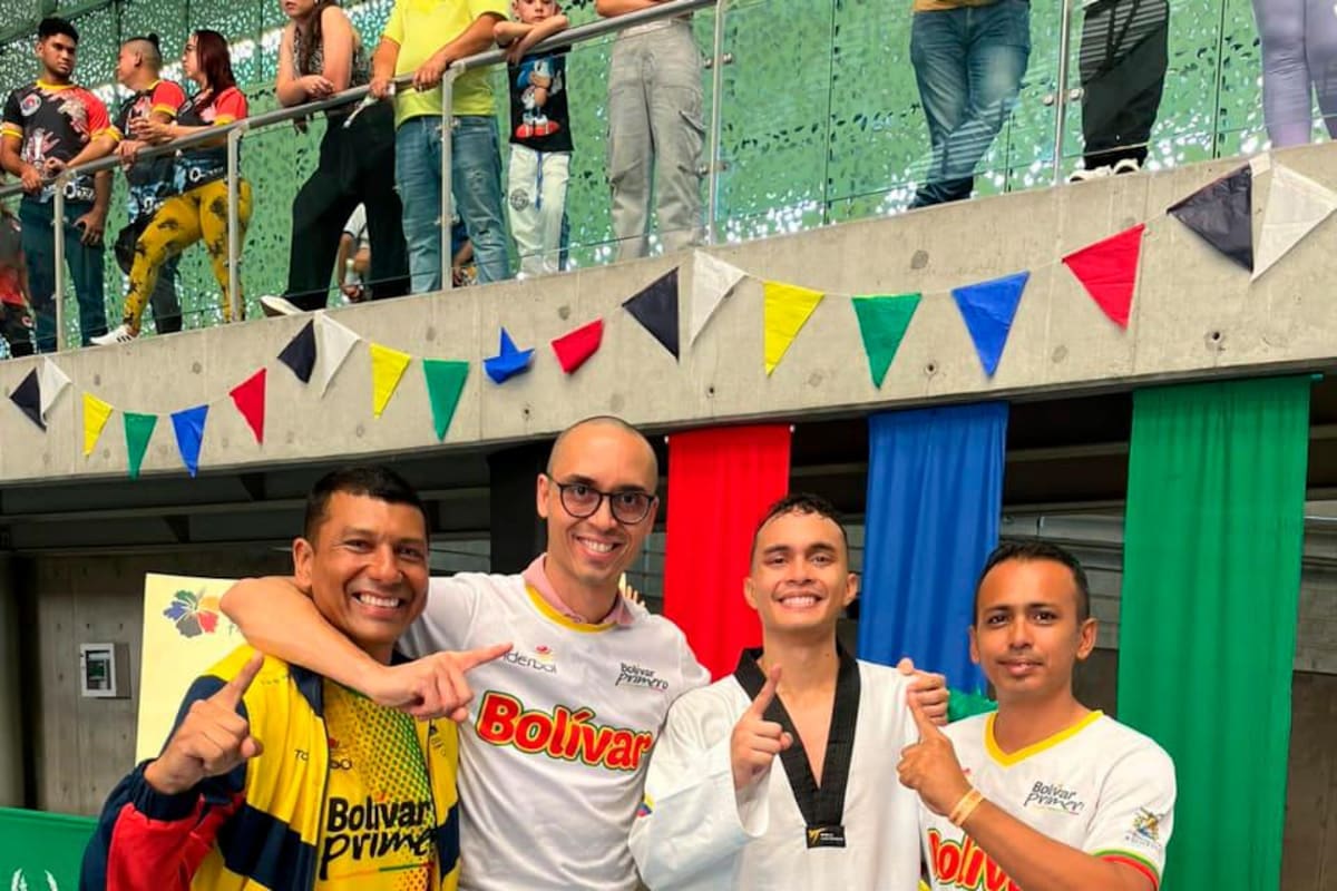 El taekwondo de Bolívar se hizo sentir en la Feria de las Flores