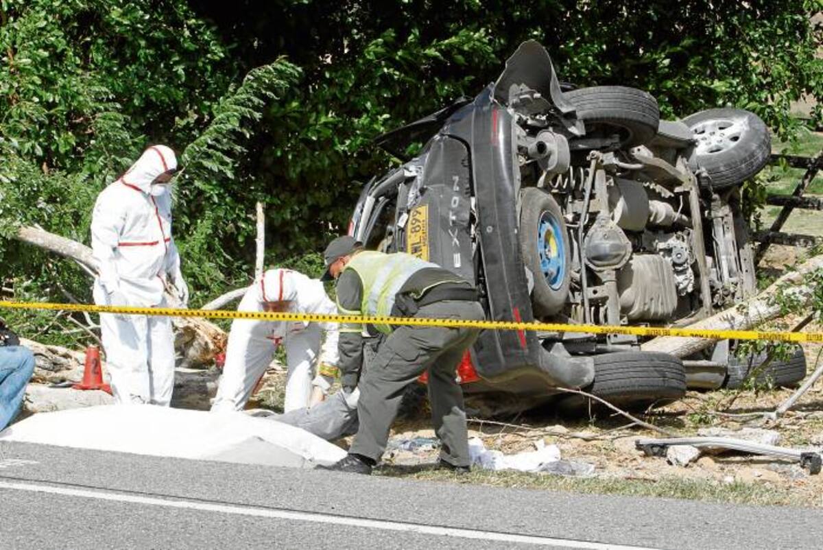 El accidente ocurrió ayer, a las 2 de la tarde, en el kilóme-tro 58 de la Vía del Mar, a la altura del municipio Juan De Acosta, Atlántico.