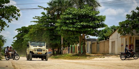Gobernación de Bolívar adjudica obras en la vía Arjona-Las Piedras
