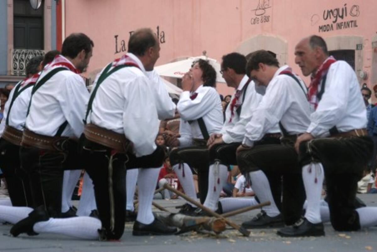Grupo Folkdancing Lindwurm “Dragón”, de Austria.