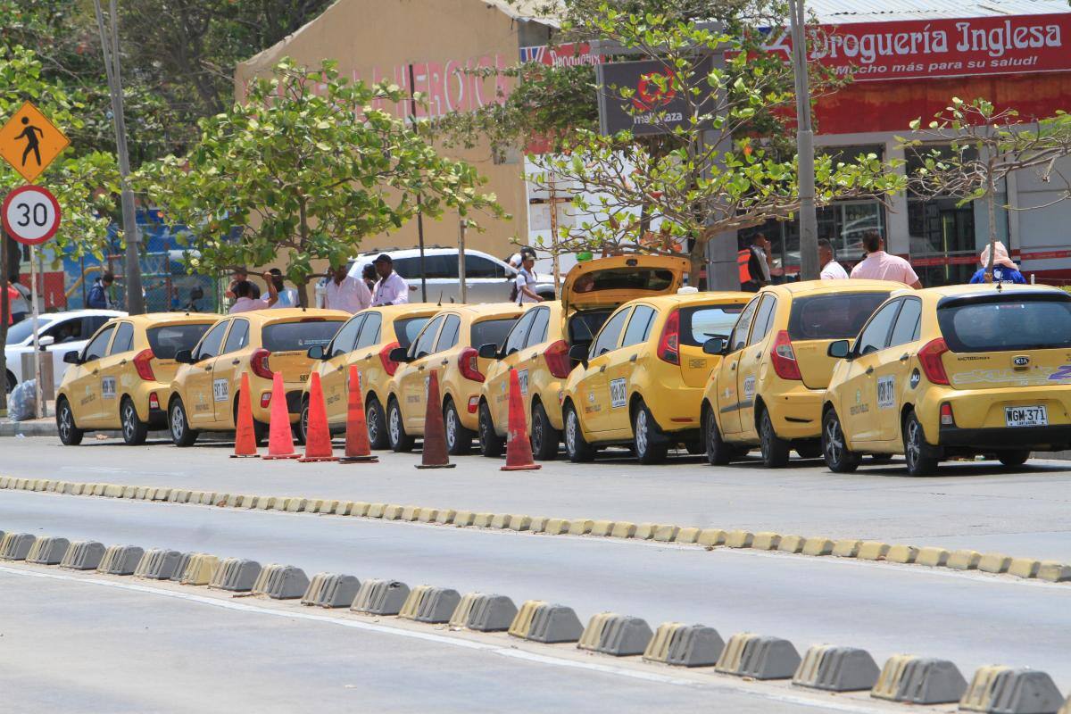 Reabren investigación para ver si muerte de taxista fue por coronavirus