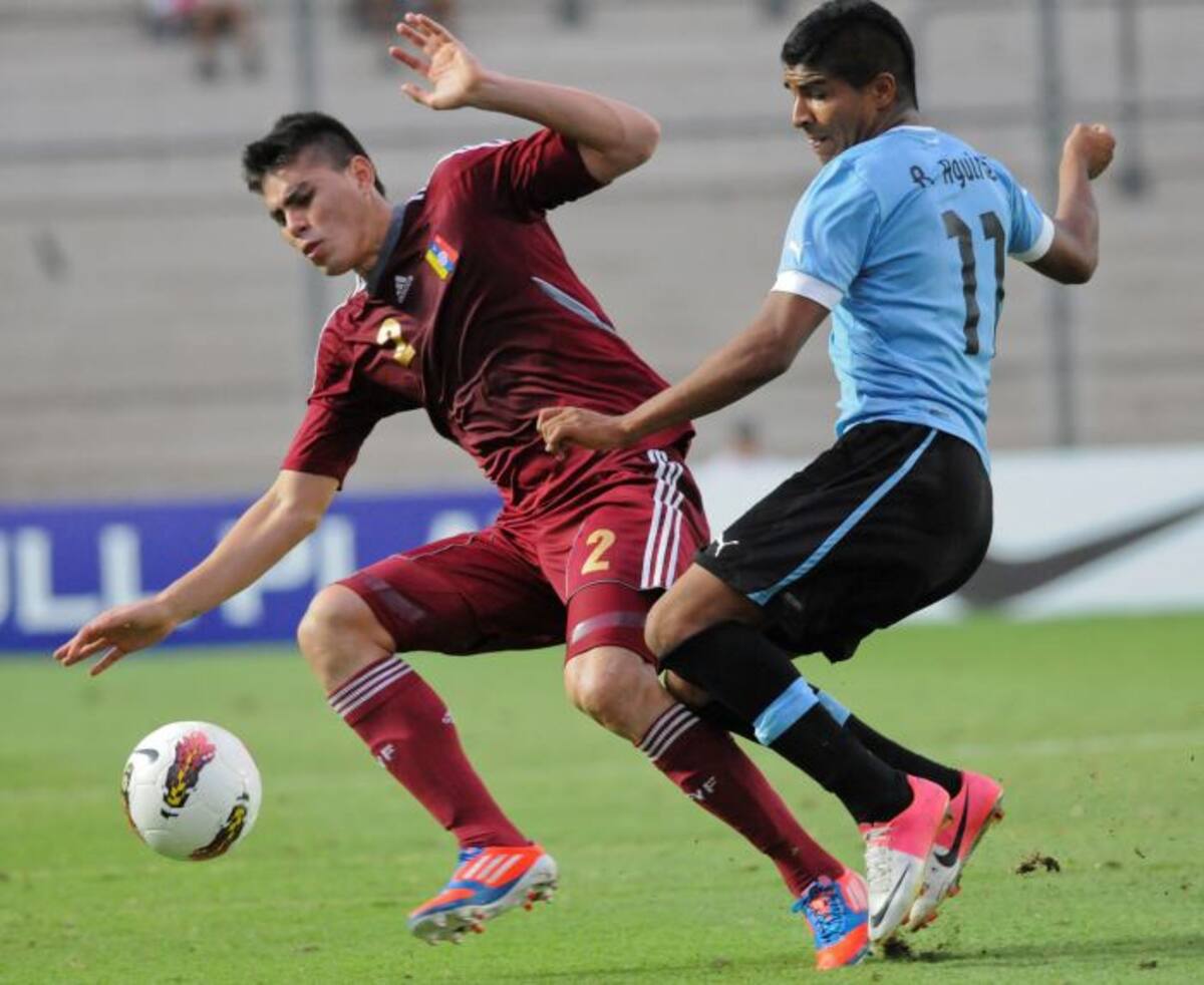 Uruguay empata con Venezuela 2-2 y avanza en Sudamericano Sub-20. AP