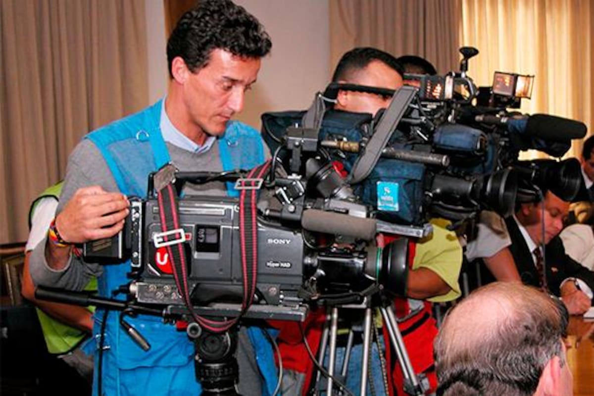 Medios de comunicación piden medidas del Gobierno para su funcionamiento