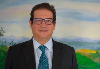 Rodolfo Zea, del partido Conservador, nuevo ministro de Agricultura