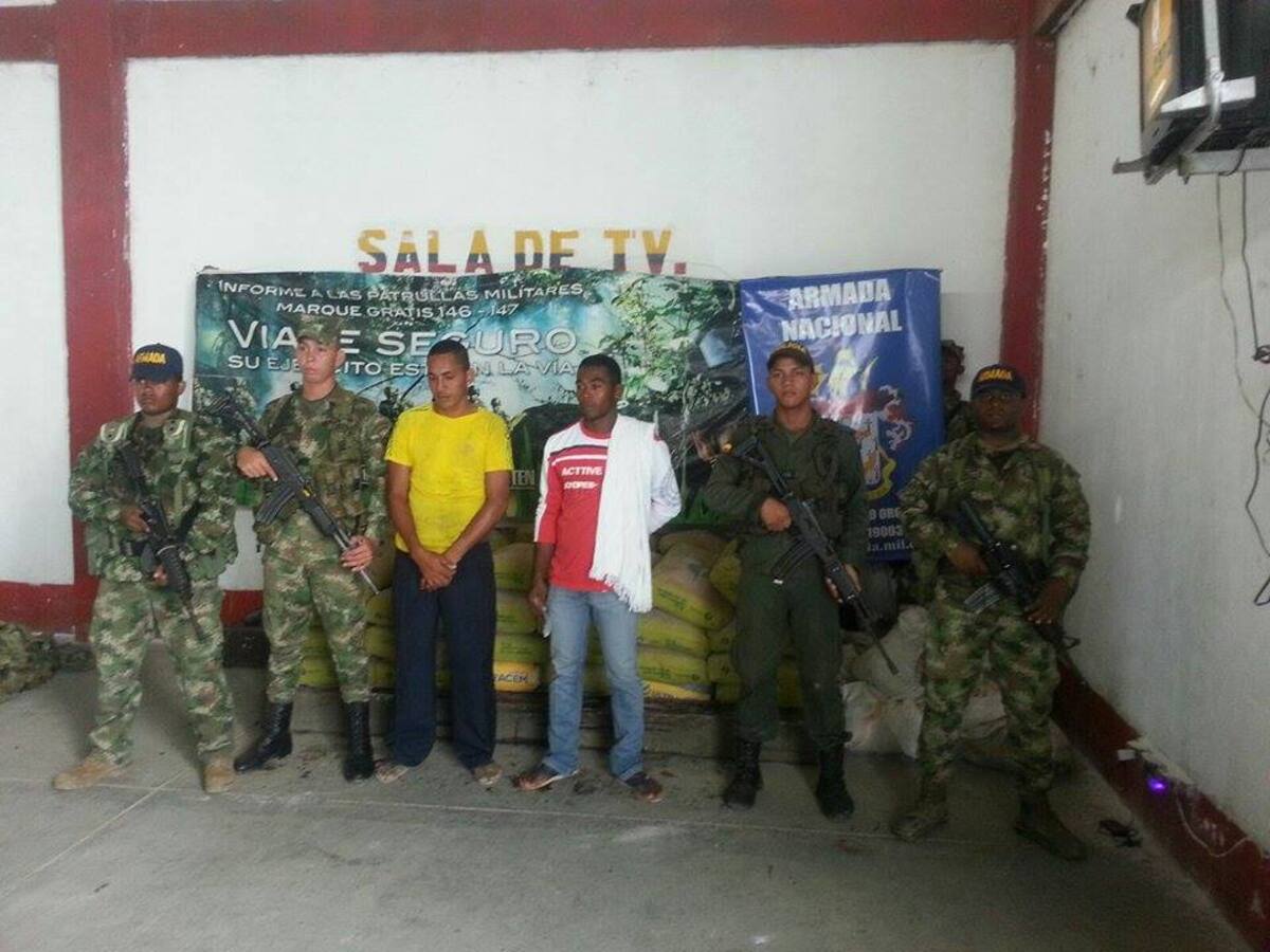 Se incautaron 2.7 toneladas de cemento que eran transportadas por dos personas. CORTESÍA